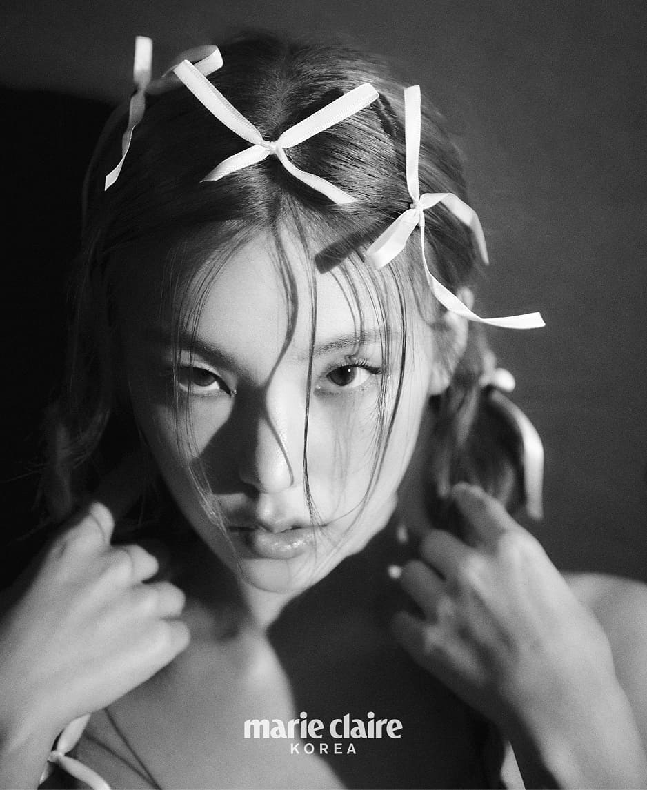 JISOO - MARIE CLAIRE - September 2023 Issue (SEVENTEEN S.Coups - STAYC - ITZY Yeji)